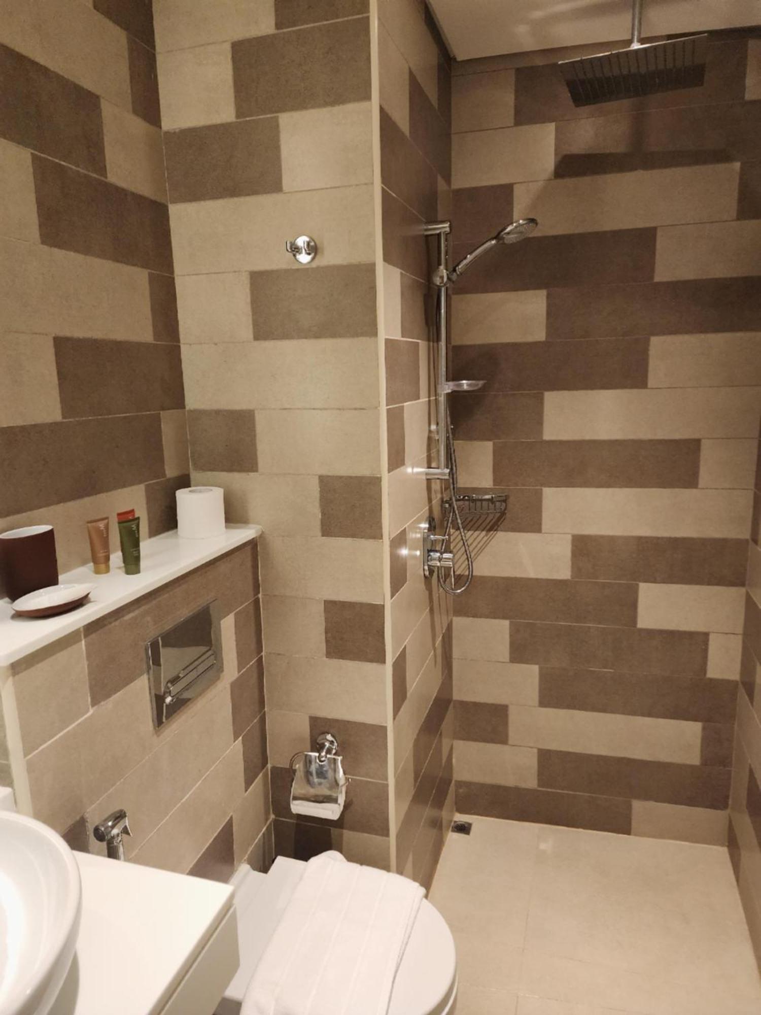 Apartment Seven & At The Palm Jumeirah Dubai